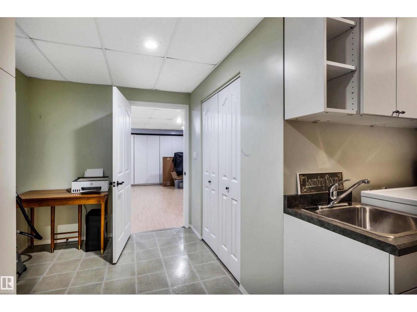 9008 169A AV NW, Edmonton
