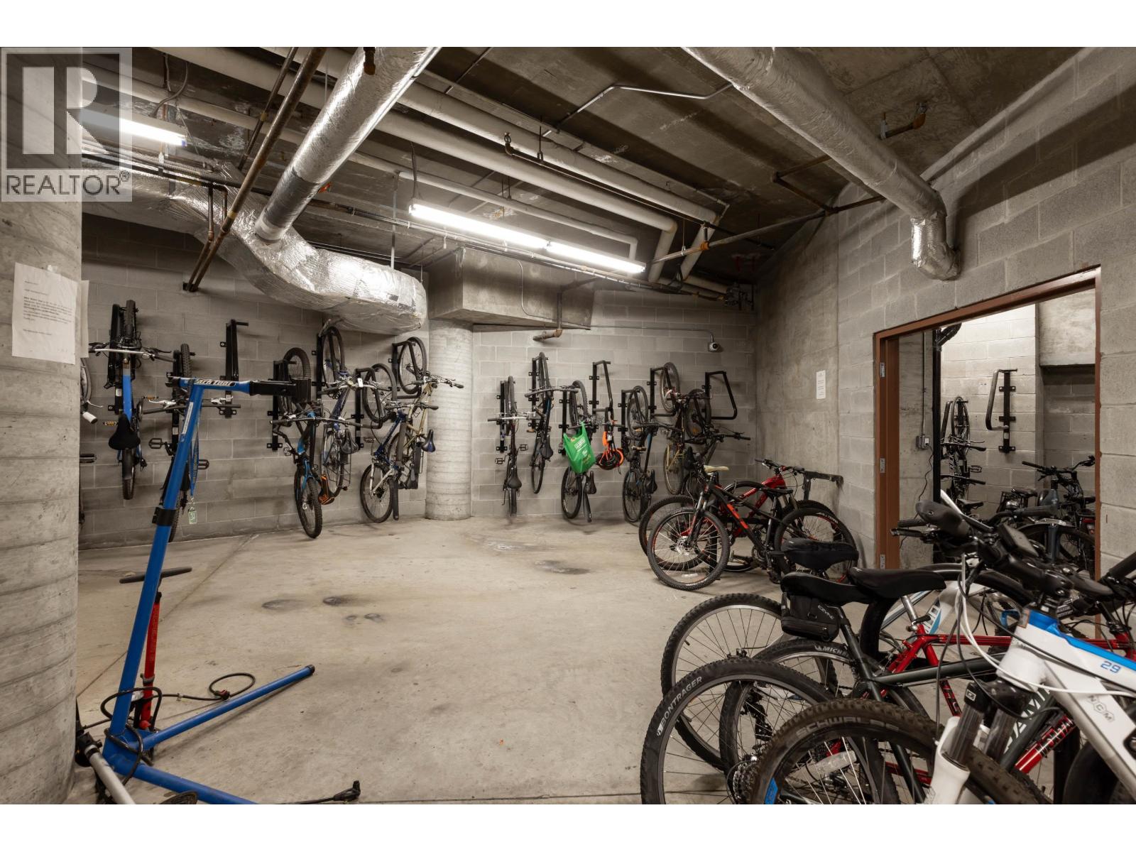 423 4809 SPEARHEAD DRIVE, Whistler