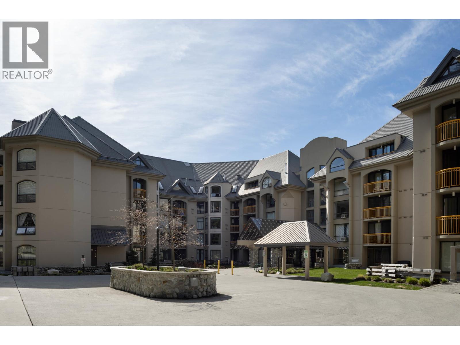 423 4809 SPEARHEAD DRIVE, Whistler