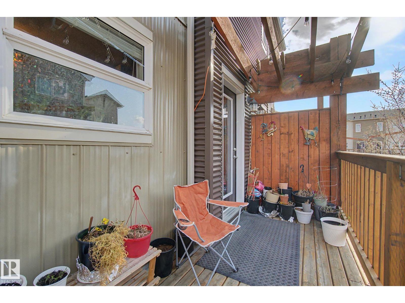 #210 401 SOUTHFORK DR - 23