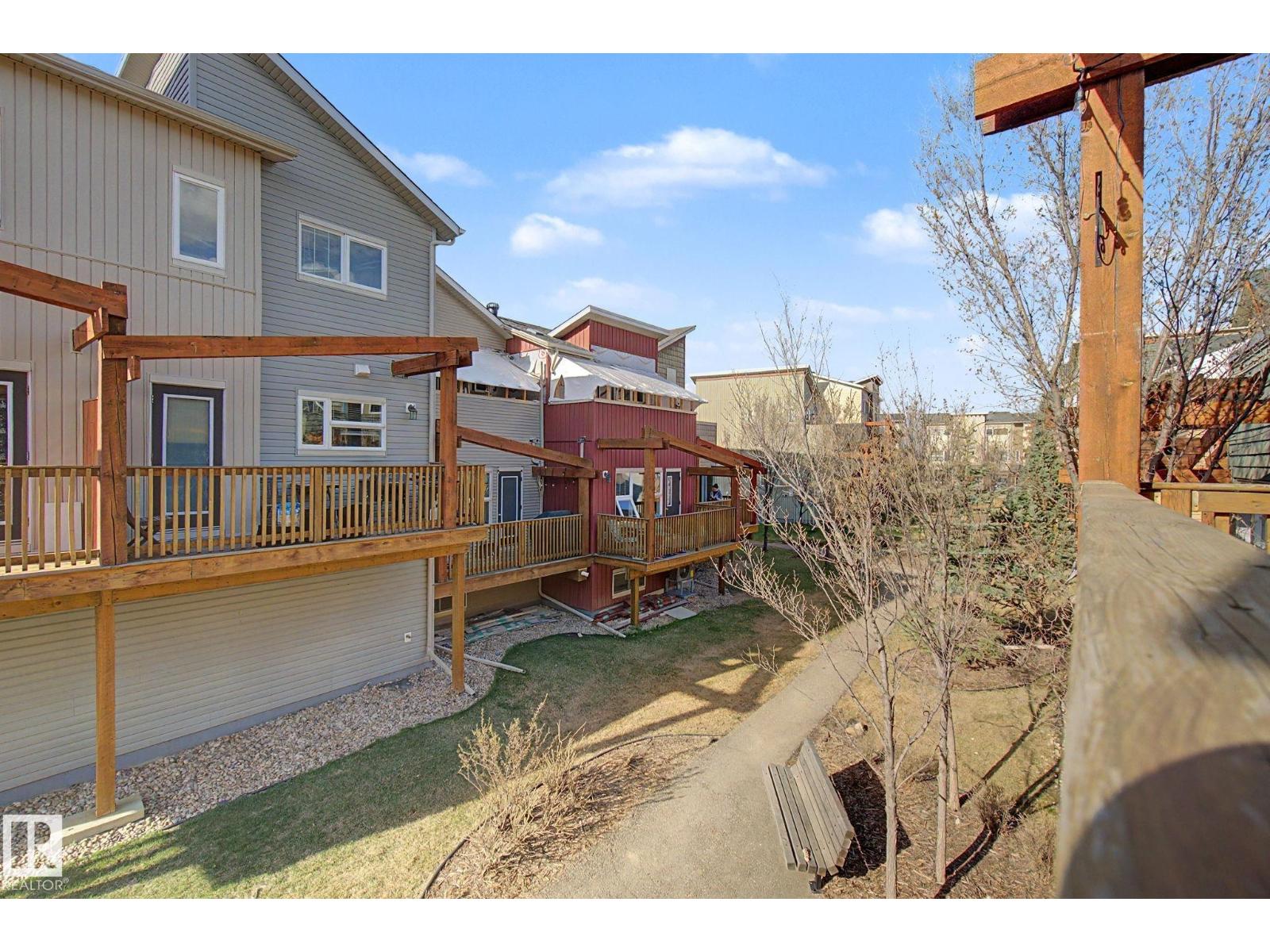 #210 401 SOUTHFORK DR - 24