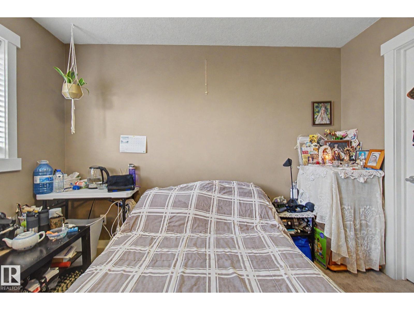 #210 401 SOUTHFORK DR - 26