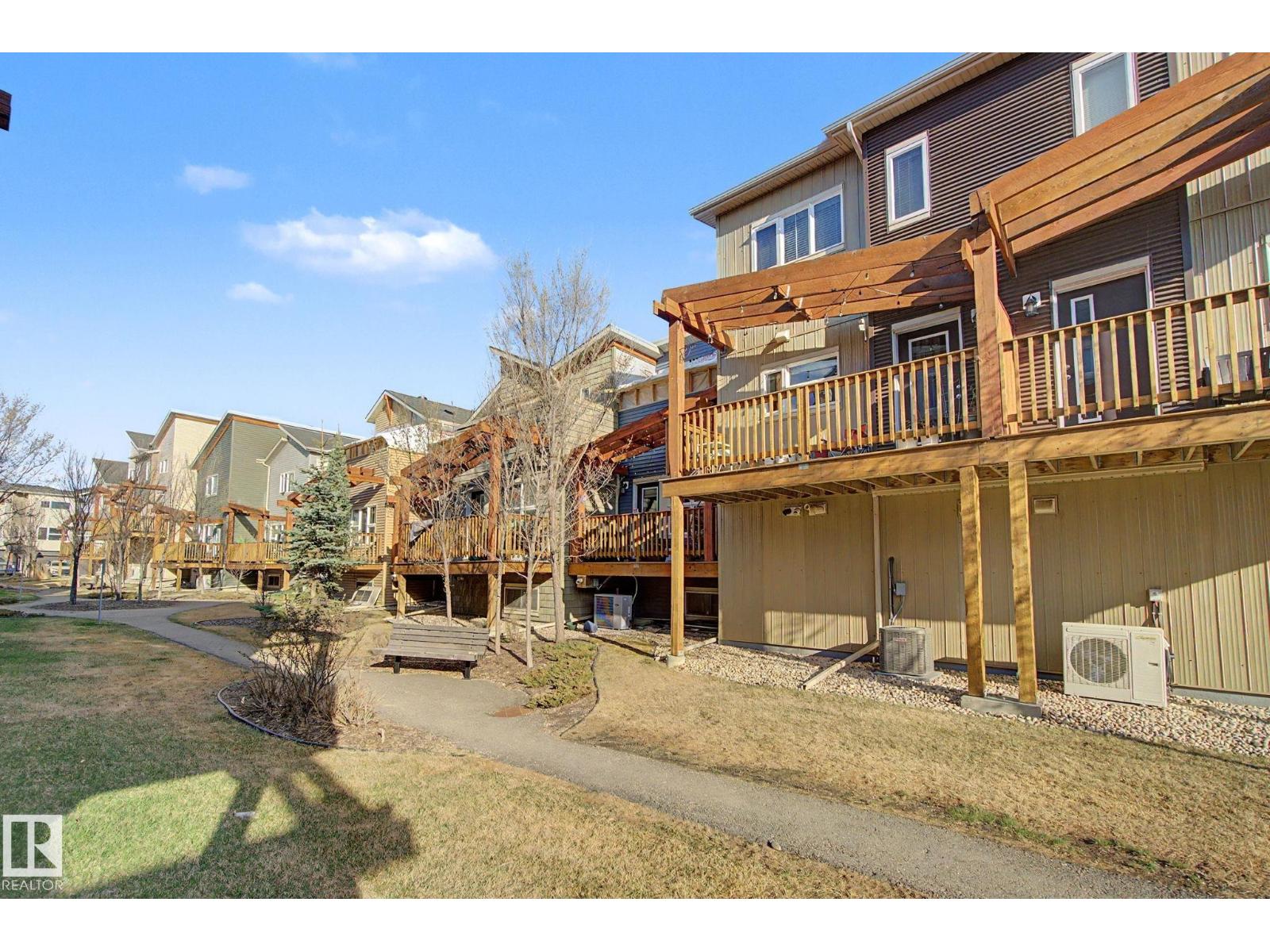 #210 401 SOUTHFORK DR - 43