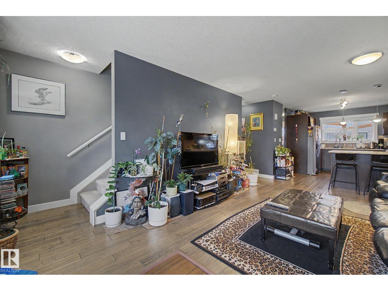 #210 401 SOUTHFORK DR - 9