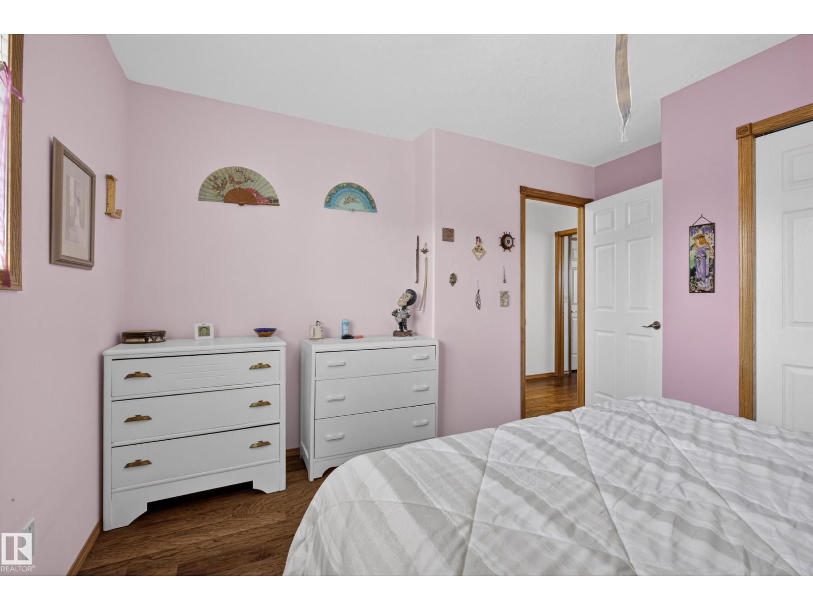 #110 4302 48 ST, Leduc