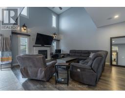 Bathroom - 50 Gaiser Road, Welland, ON L3C0B5 Photo 10