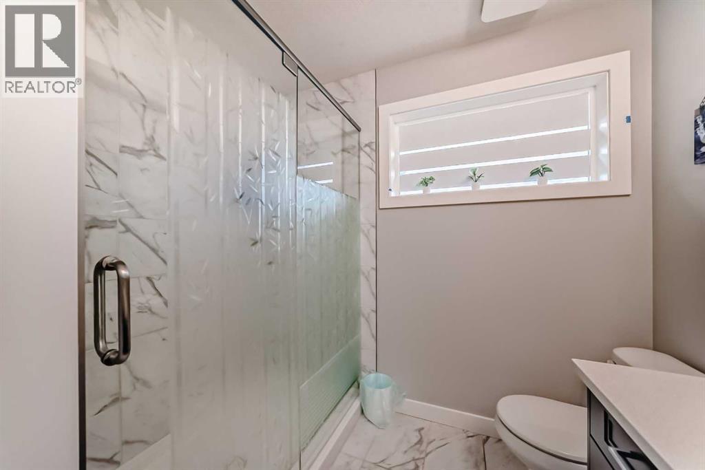 15053 37 Street SW - 21