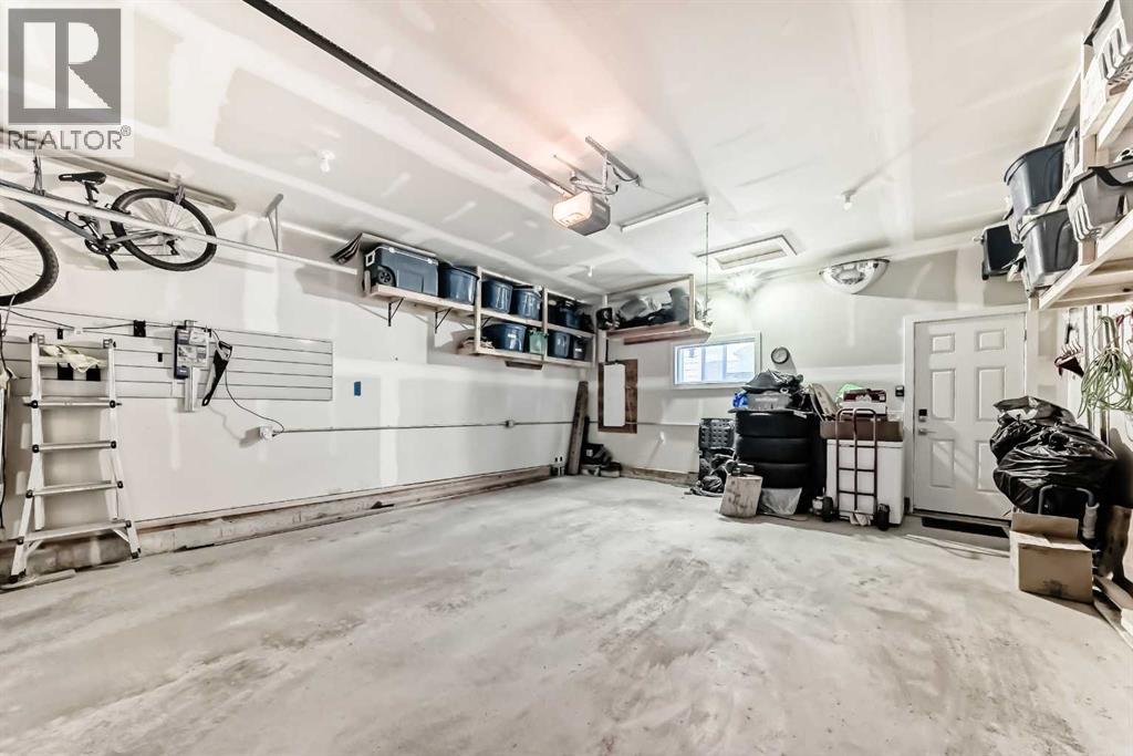 15053 37 Street SW - 44