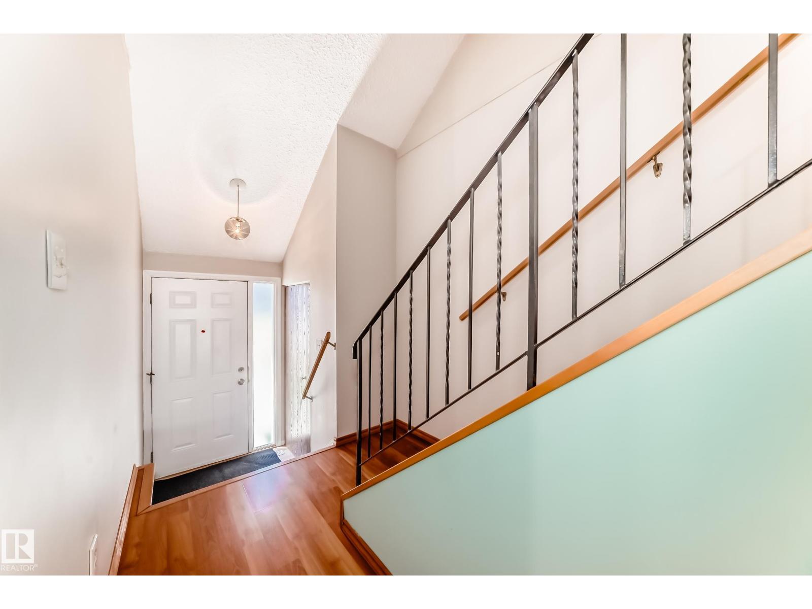 13862 24 ST NW, Edmonton