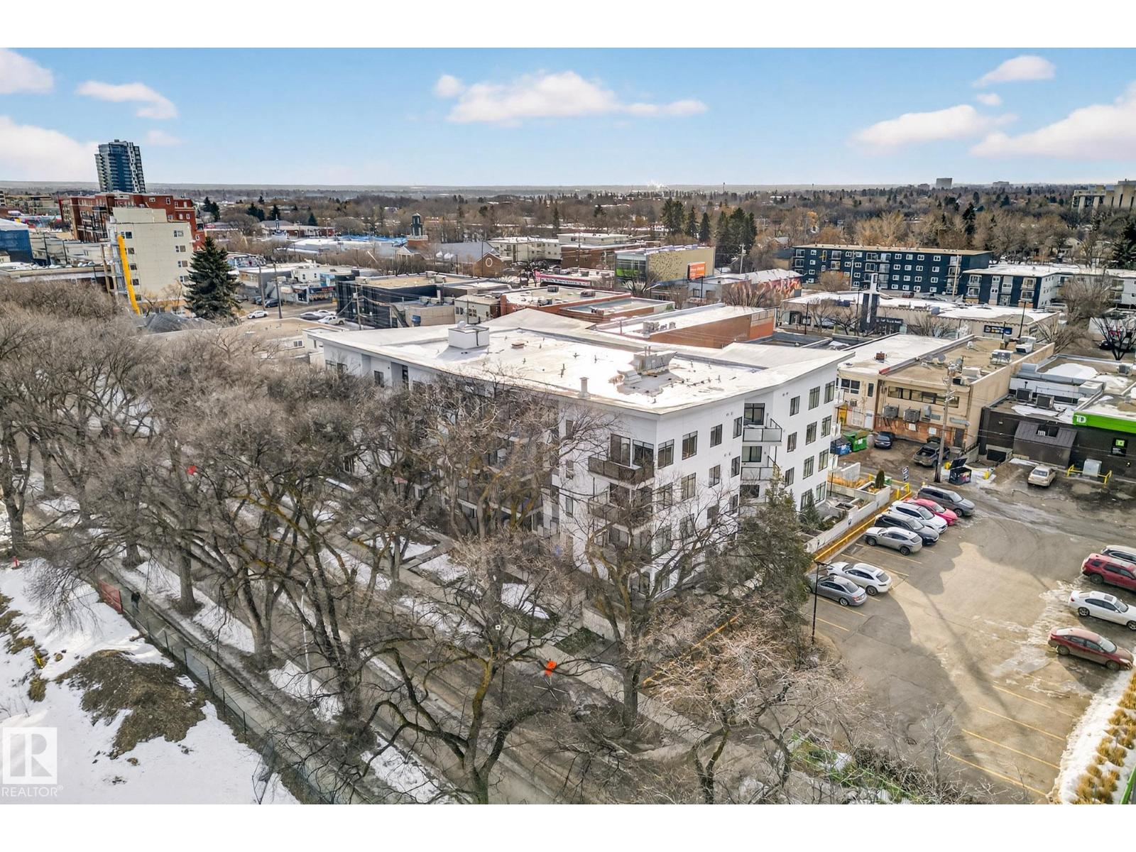 #304 10837 83 AV NW, Edmonton