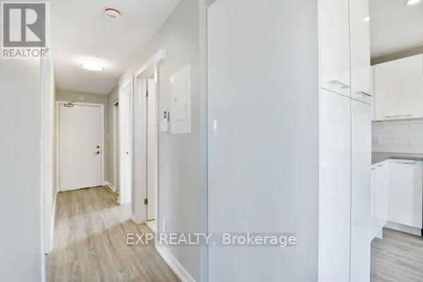 369 LAFONTAINE AVENUE - 7
