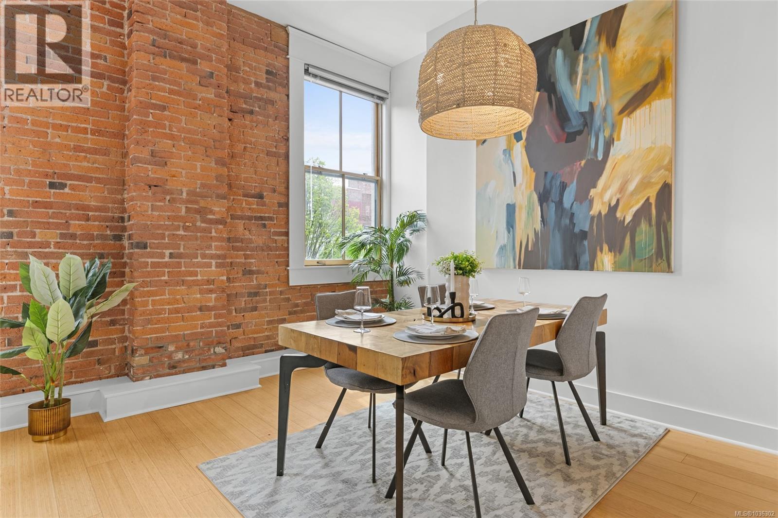 #203 610 Johnson St - 7
