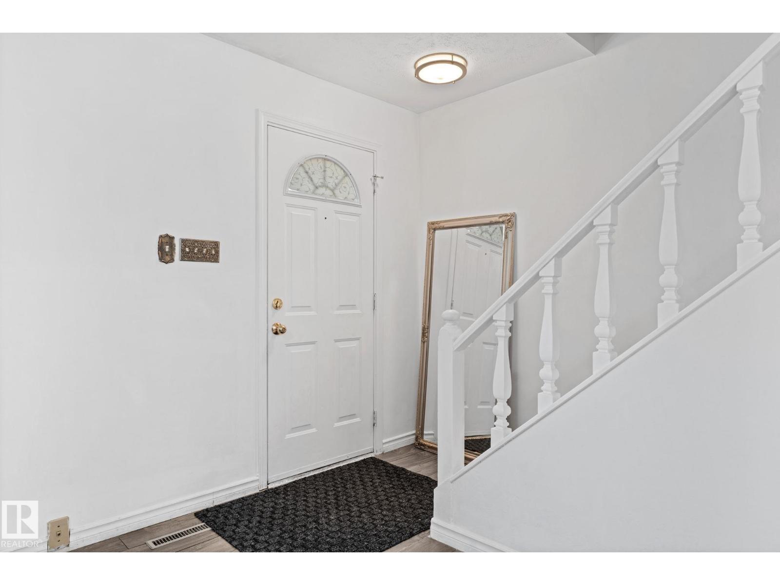 13330 89 ST NW, Edmonton