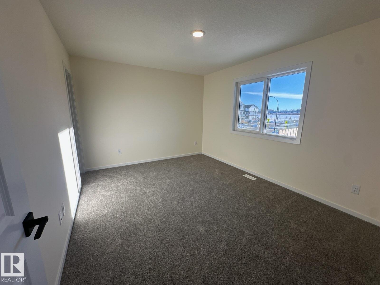 41 ETON LI, Spruce Grove