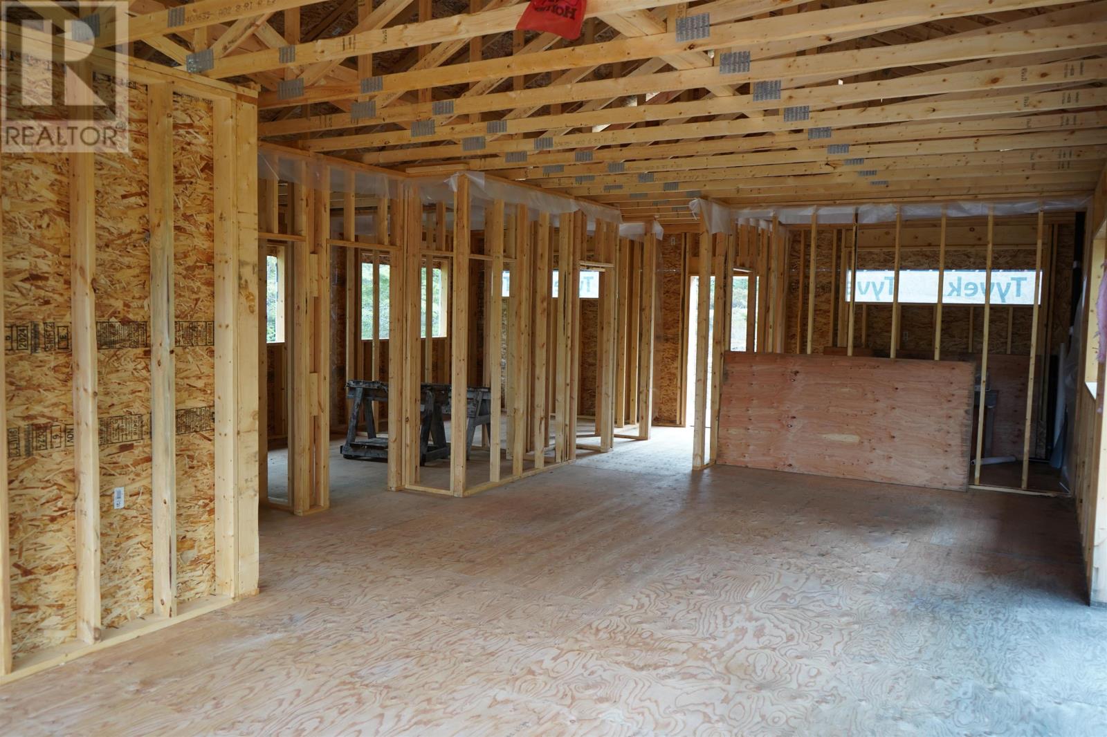 1 Gunn Lake RD, Minaki, Ontario, P0X1J0 — Photo 2