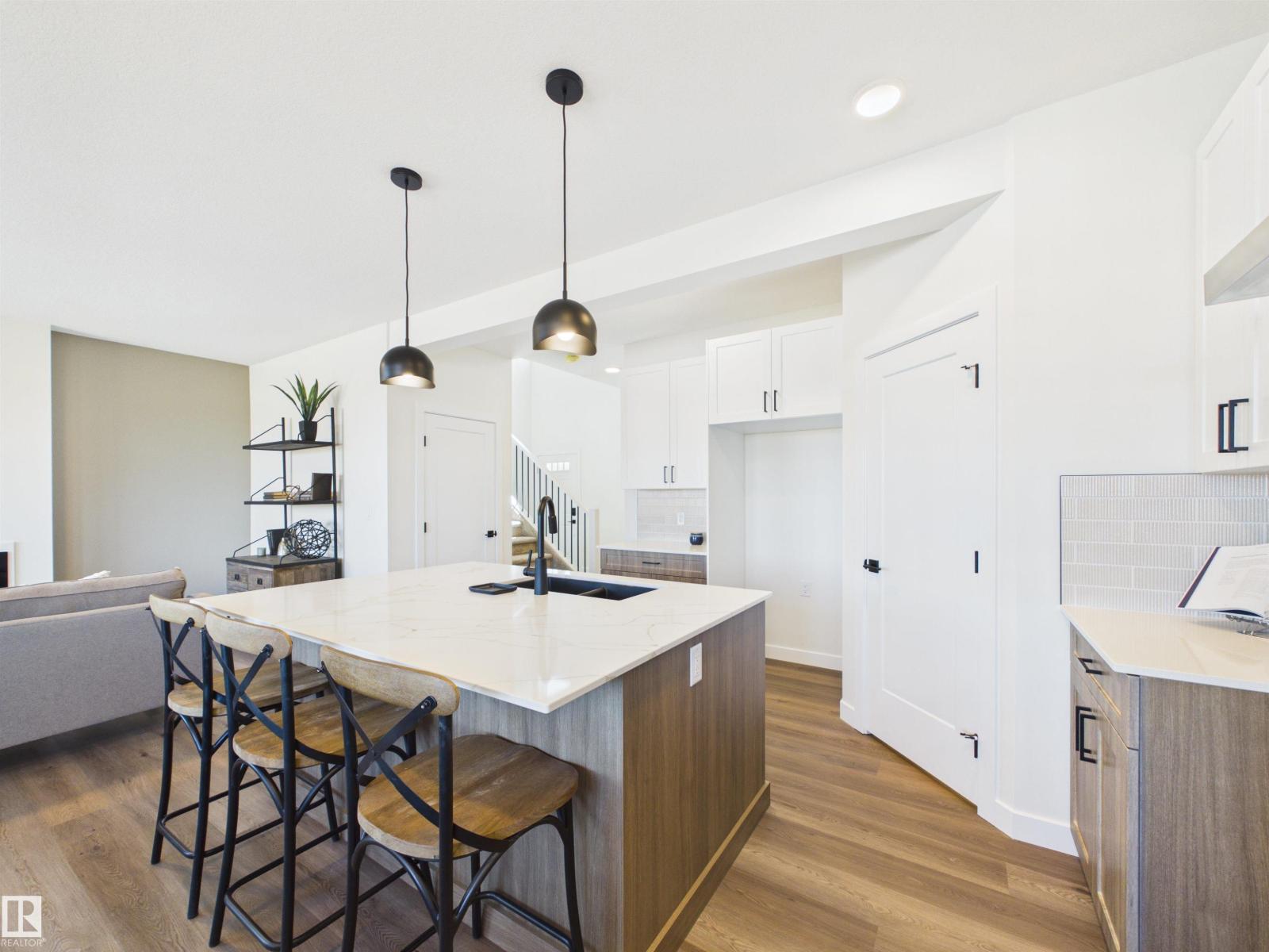 407 BRICKYARD PT, Stony Plain