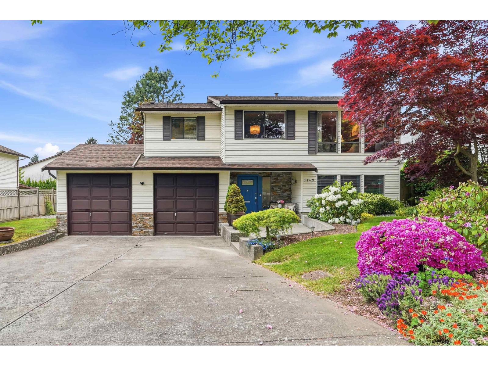 8469 153A Street - photo 2