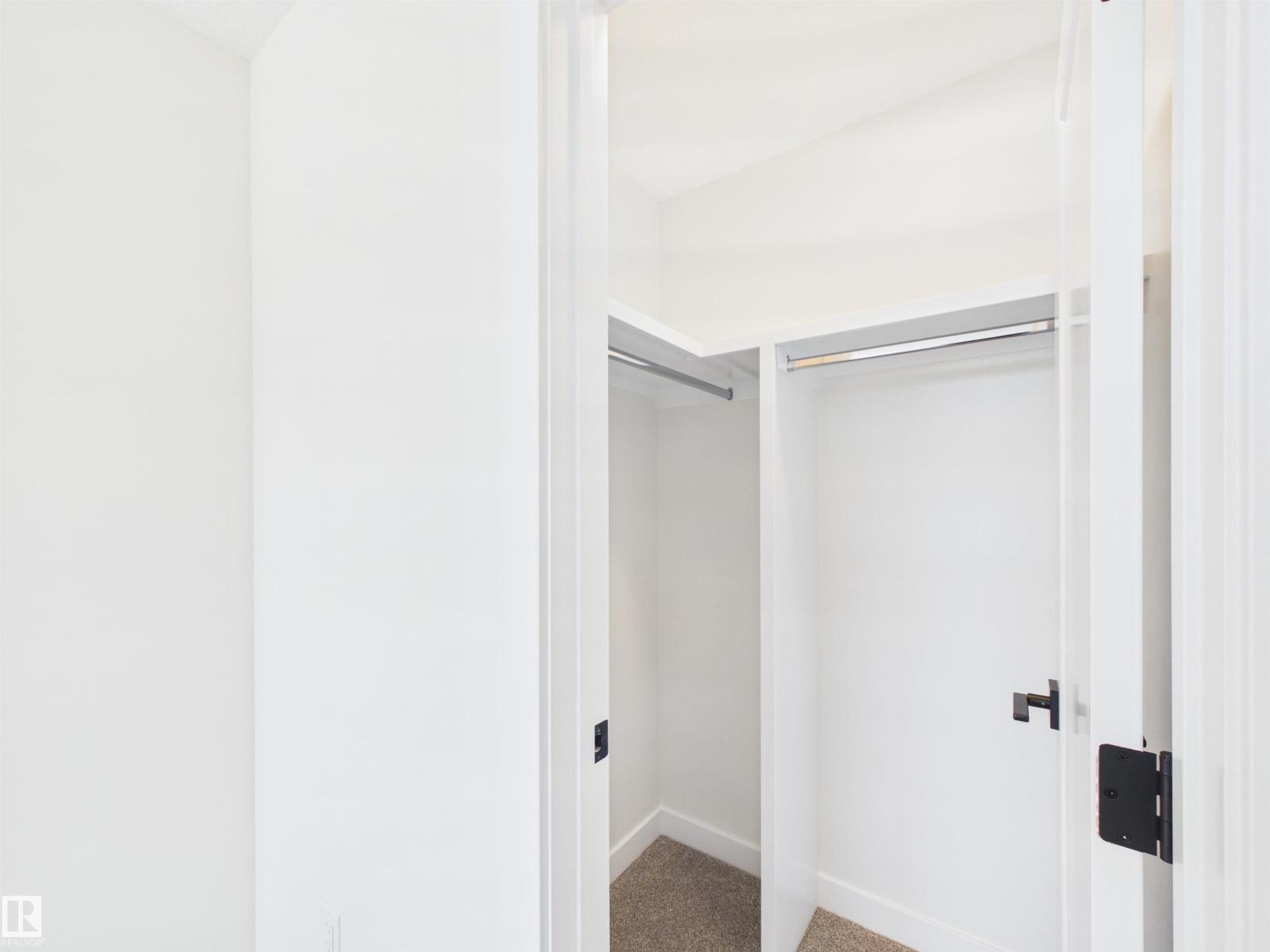 407 BRICKYARD PT, Stony Plain