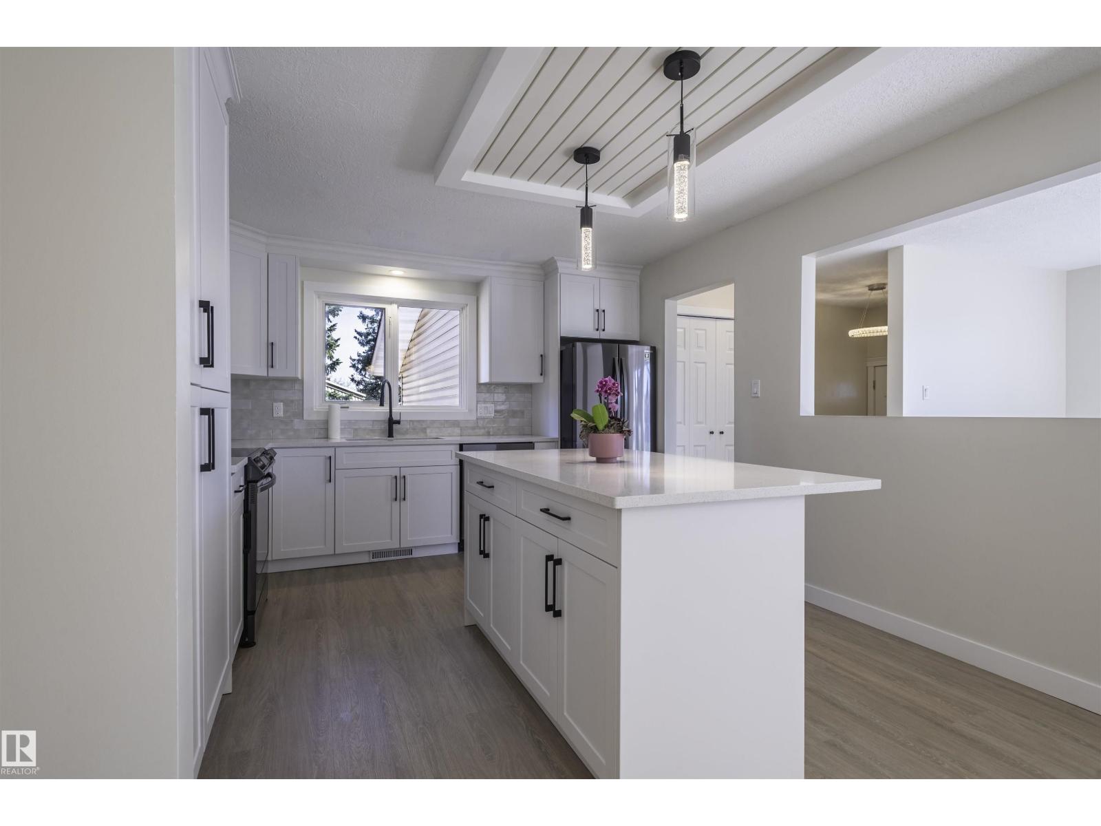 5528 54 ST, Leduc