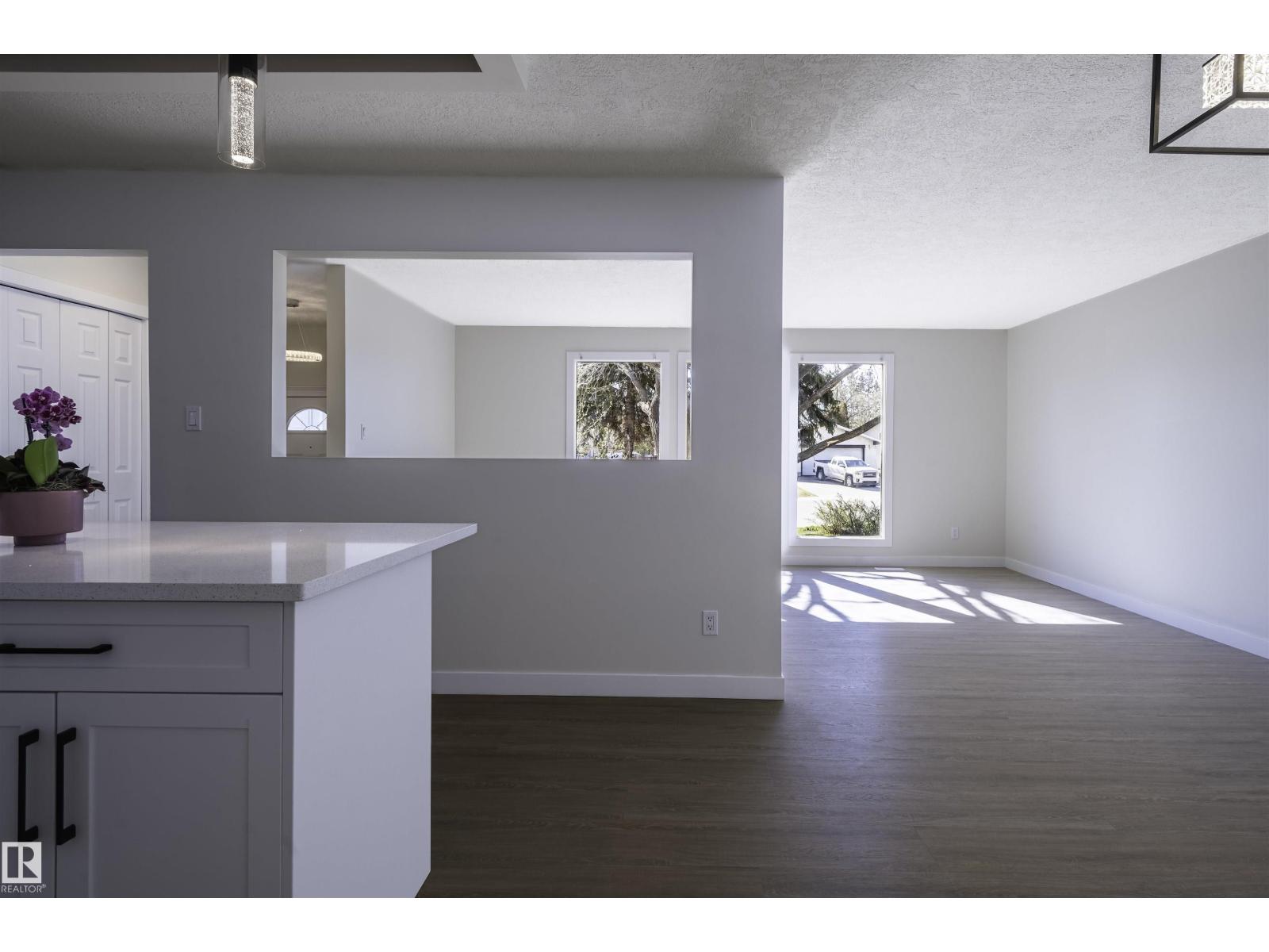 5528 54 ST, Leduc