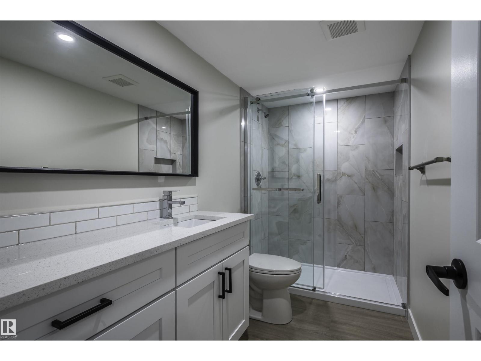 5528 54 ST, Leduc