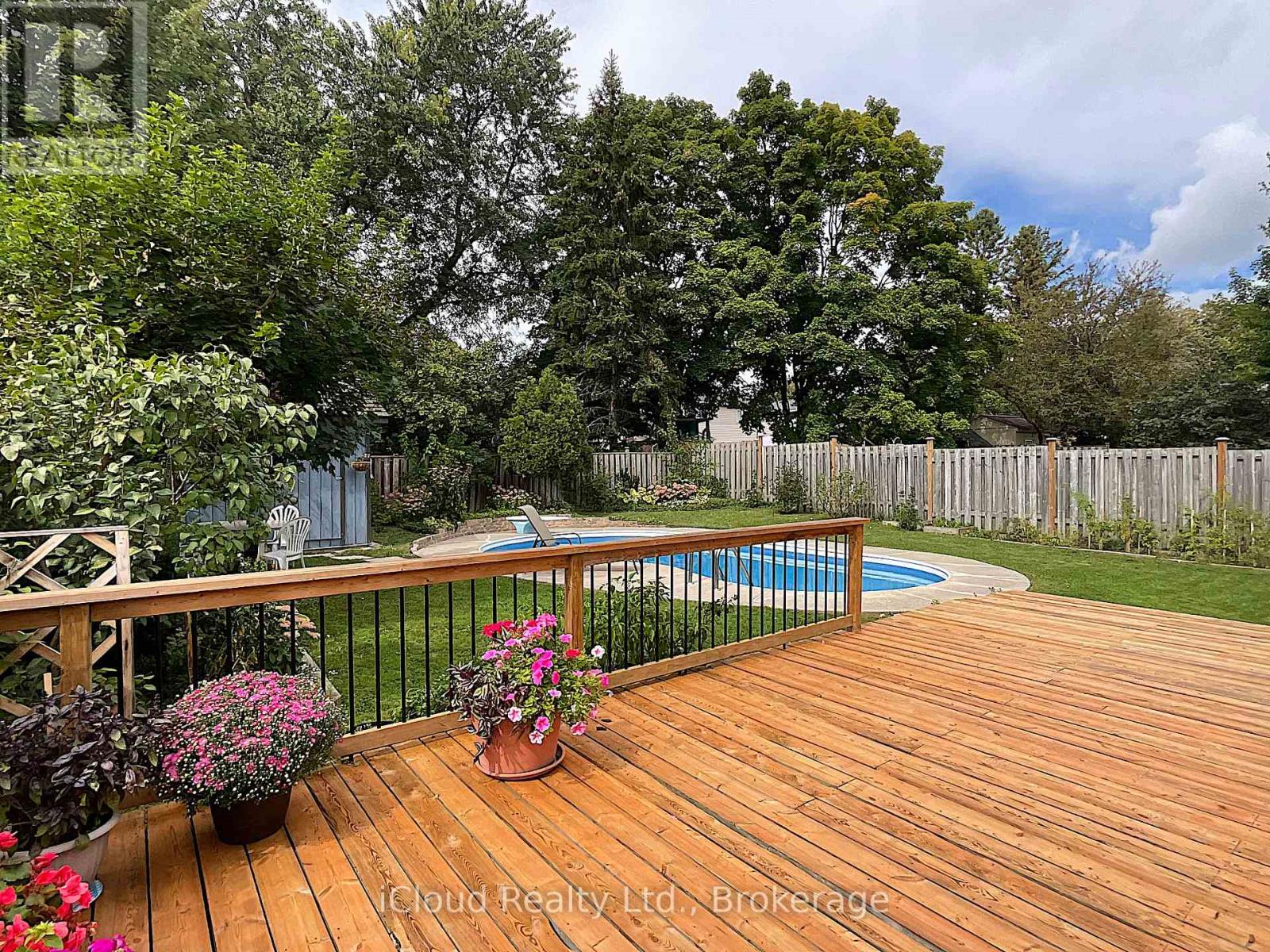 73 WRIGHT CRESCENT - 13