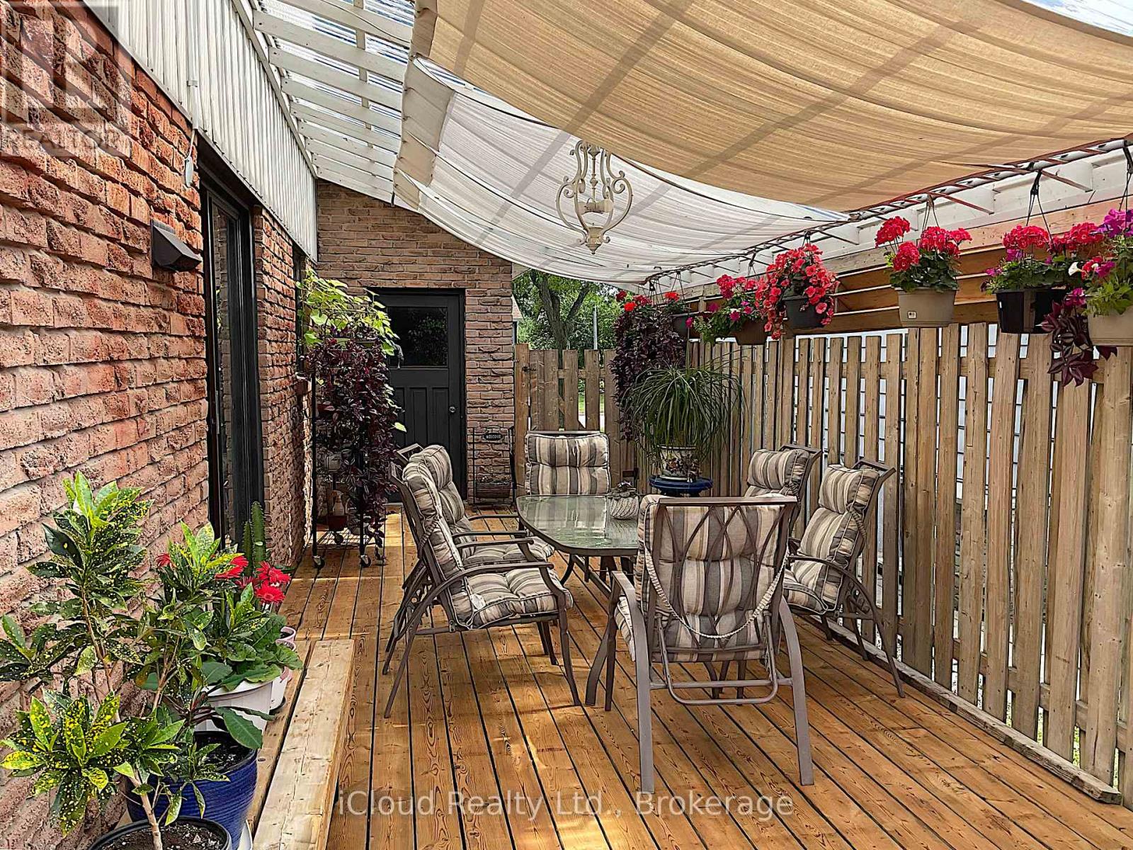 73 WRIGHT CRESCENT - 15