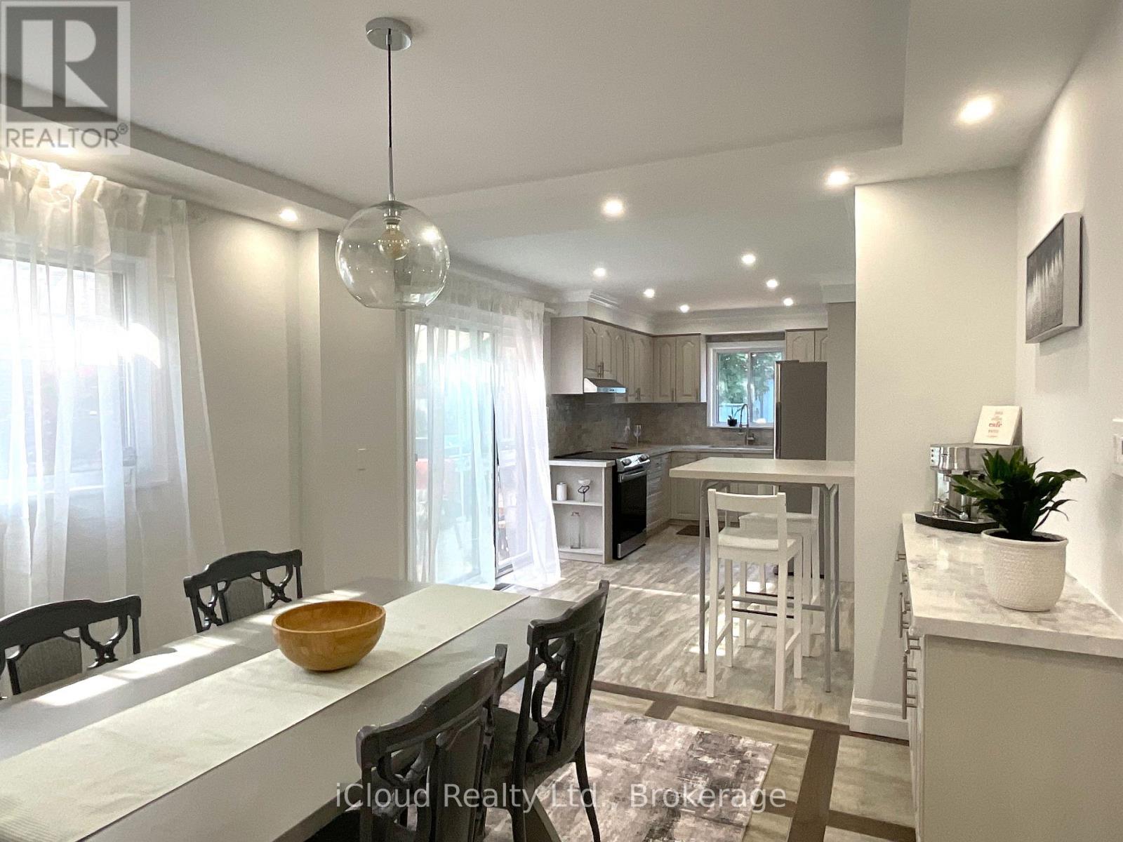 73 WRIGHT CRESCENT - 4