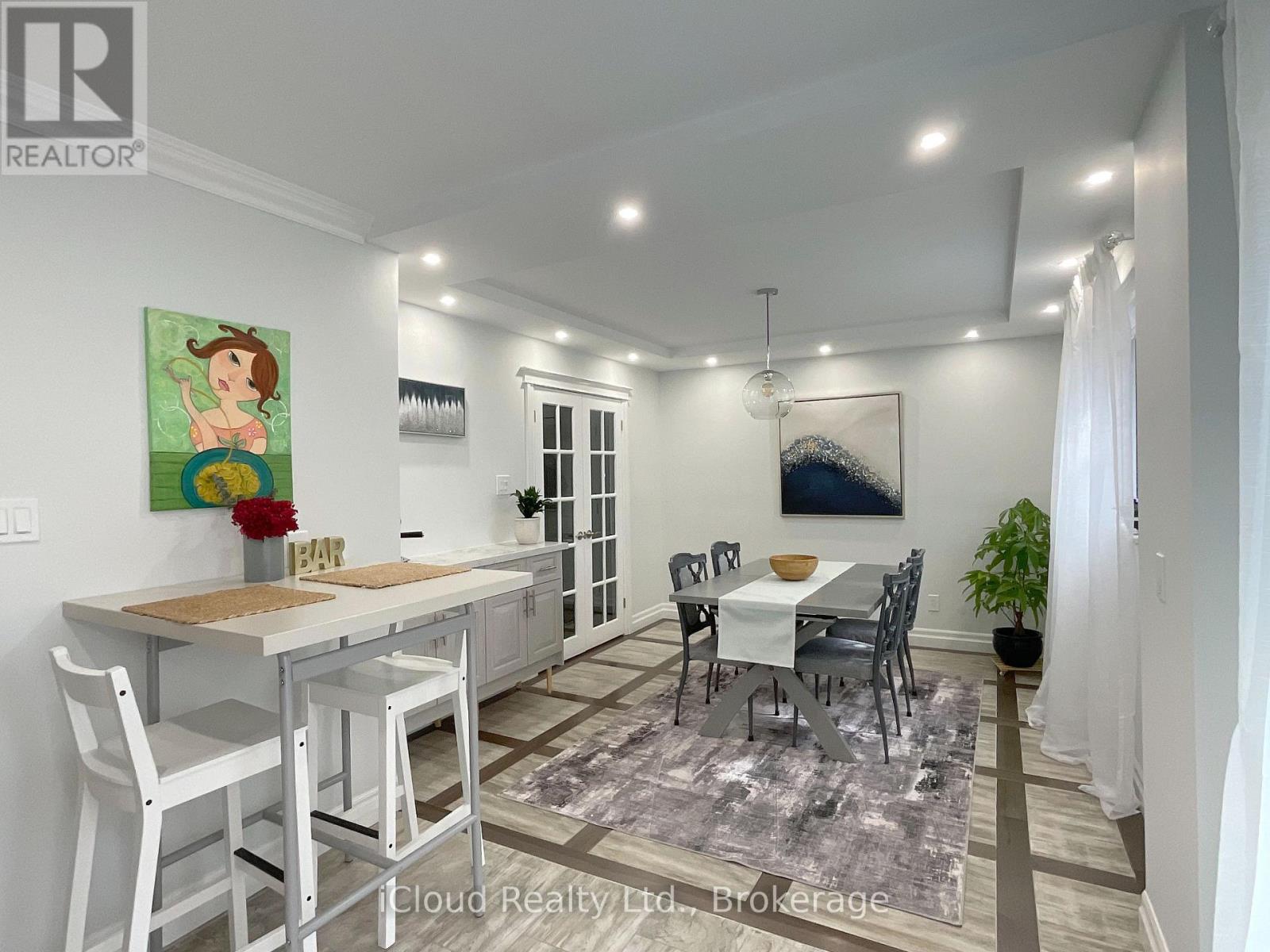73 WRIGHT CRESCENT - 5