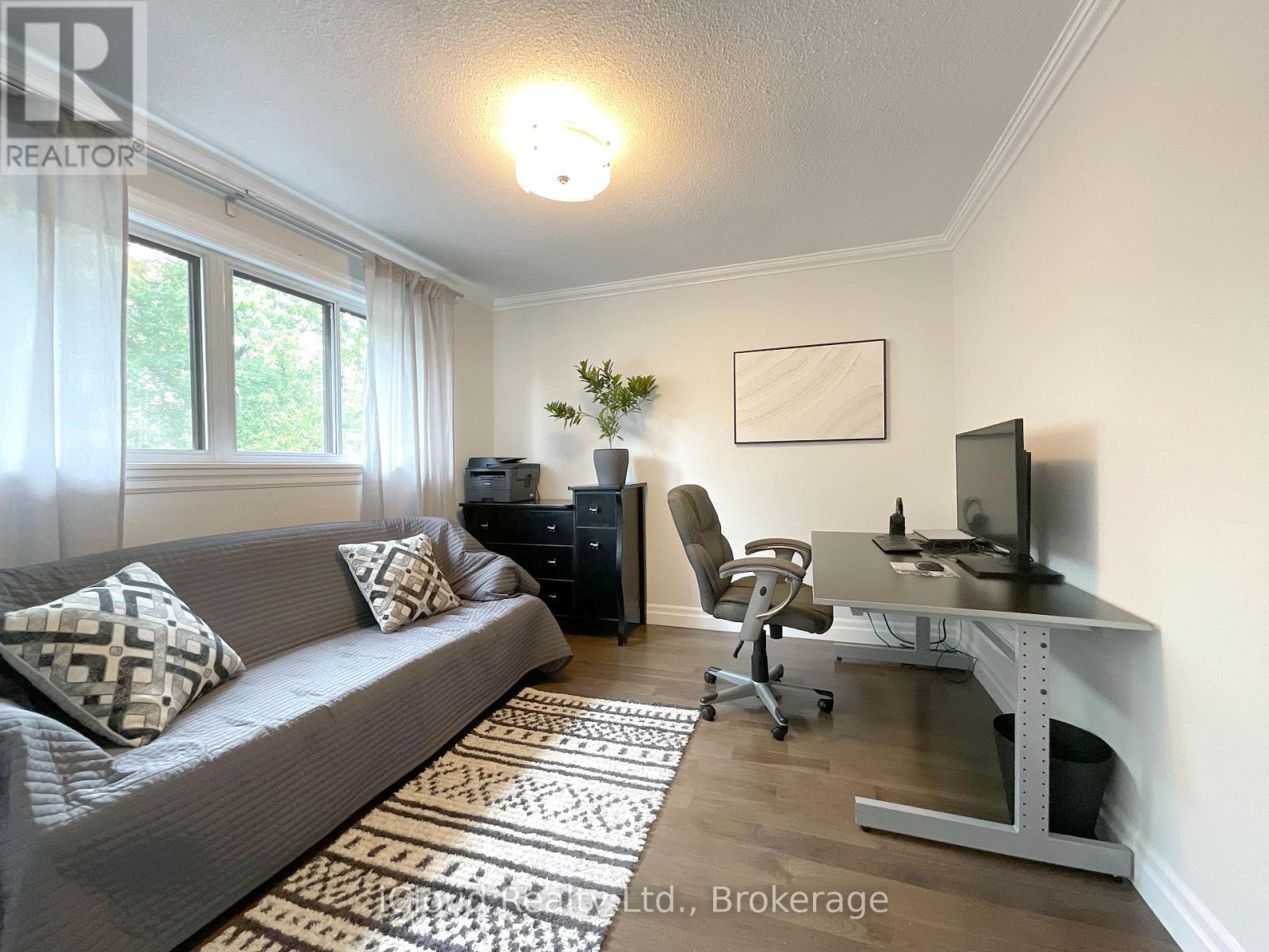 73 WRIGHT CRESCENT - 9