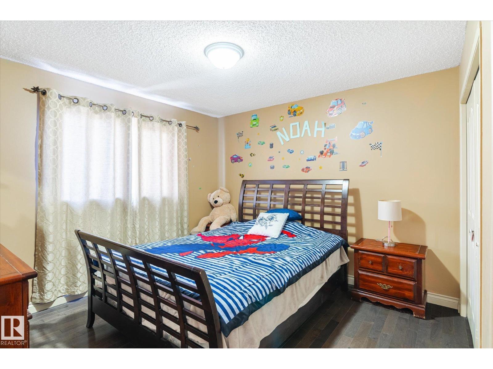 4908 187 ST NW, Edmonton
