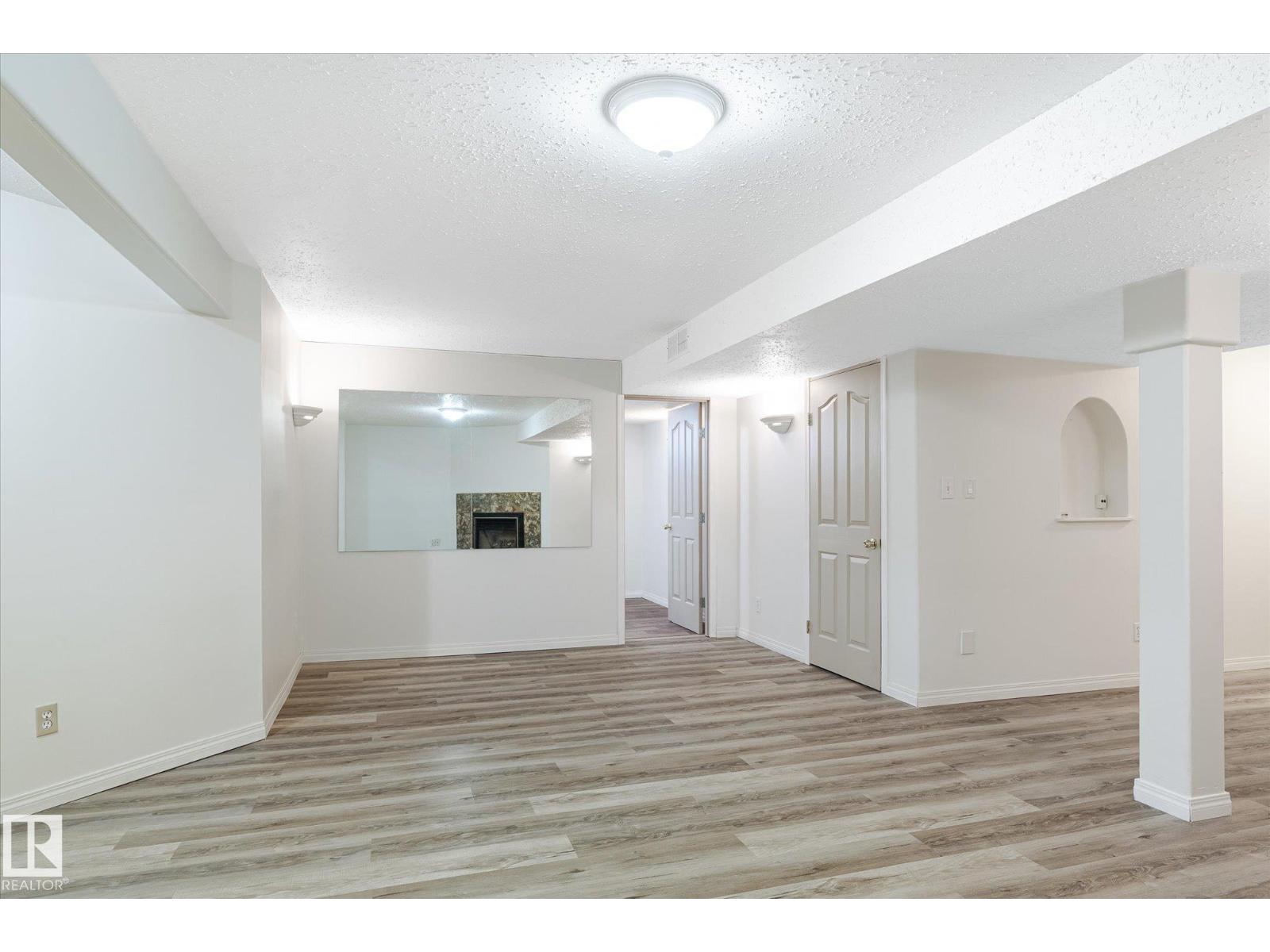 4908 187 ST NW, Edmonton