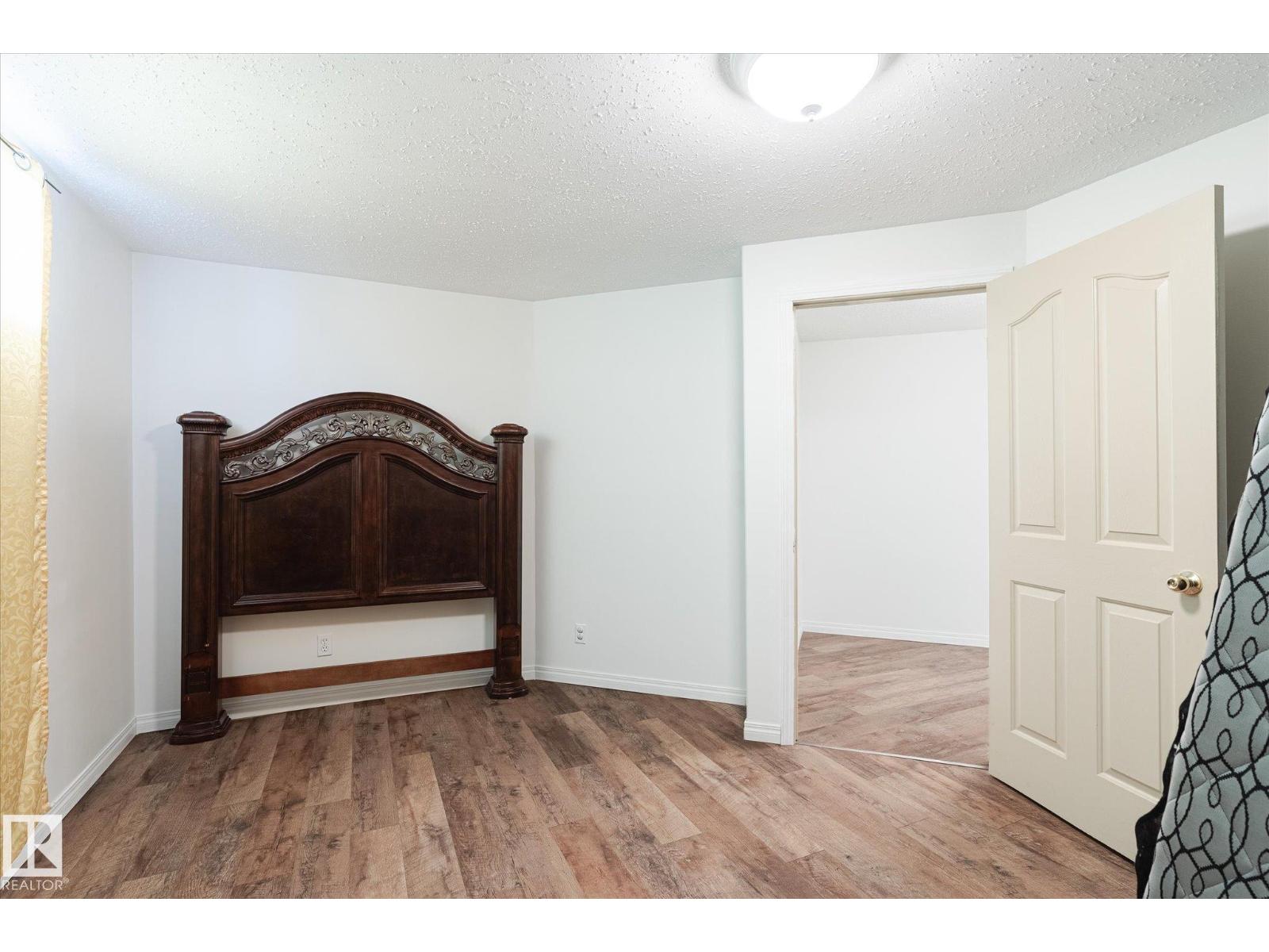 4908 187 ST NW, Edmonton