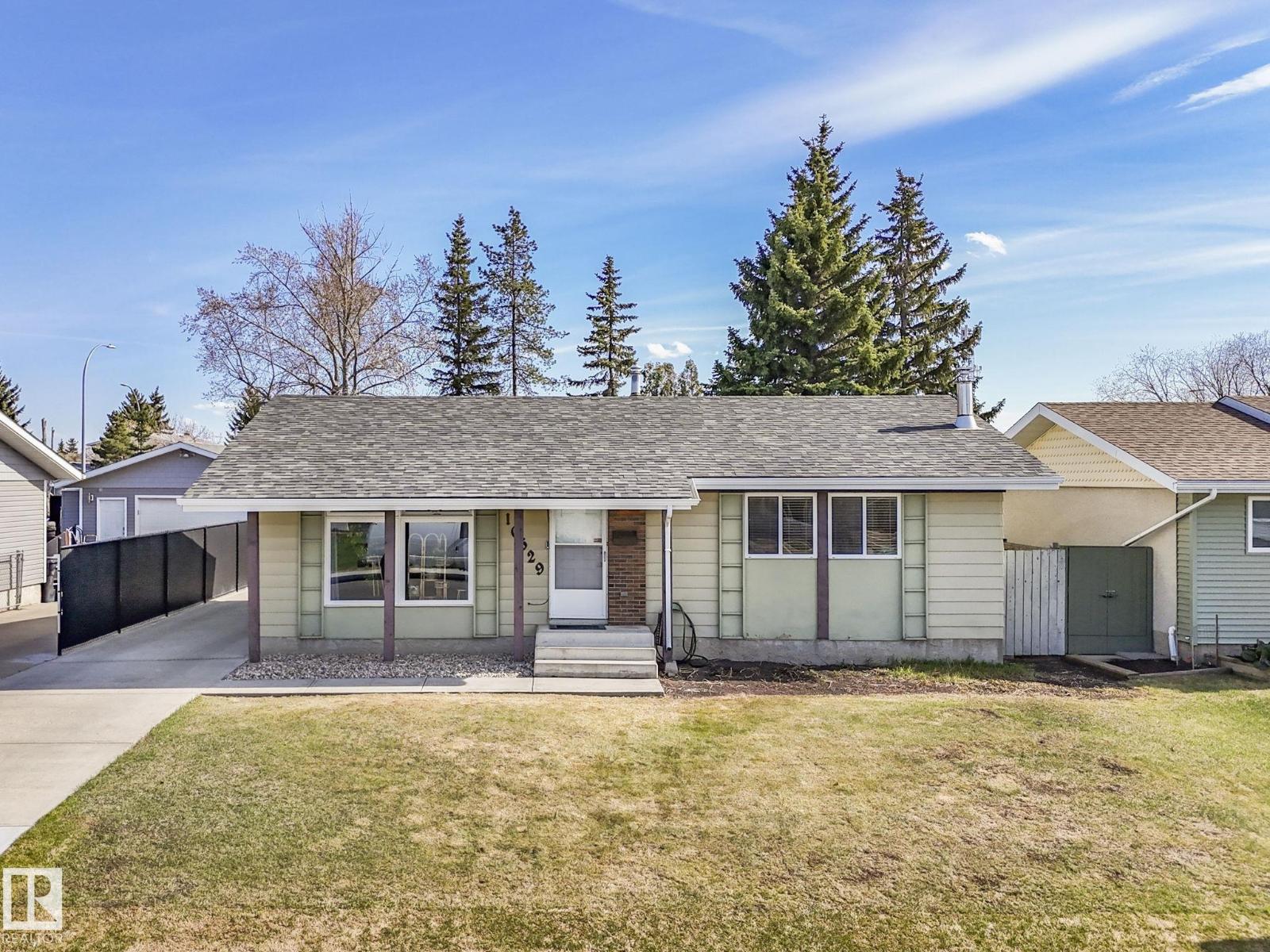 10629 167A AV NW, Edmonton