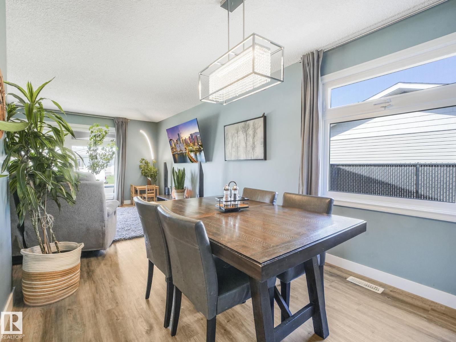 10629 167A AV NW, Edmonton