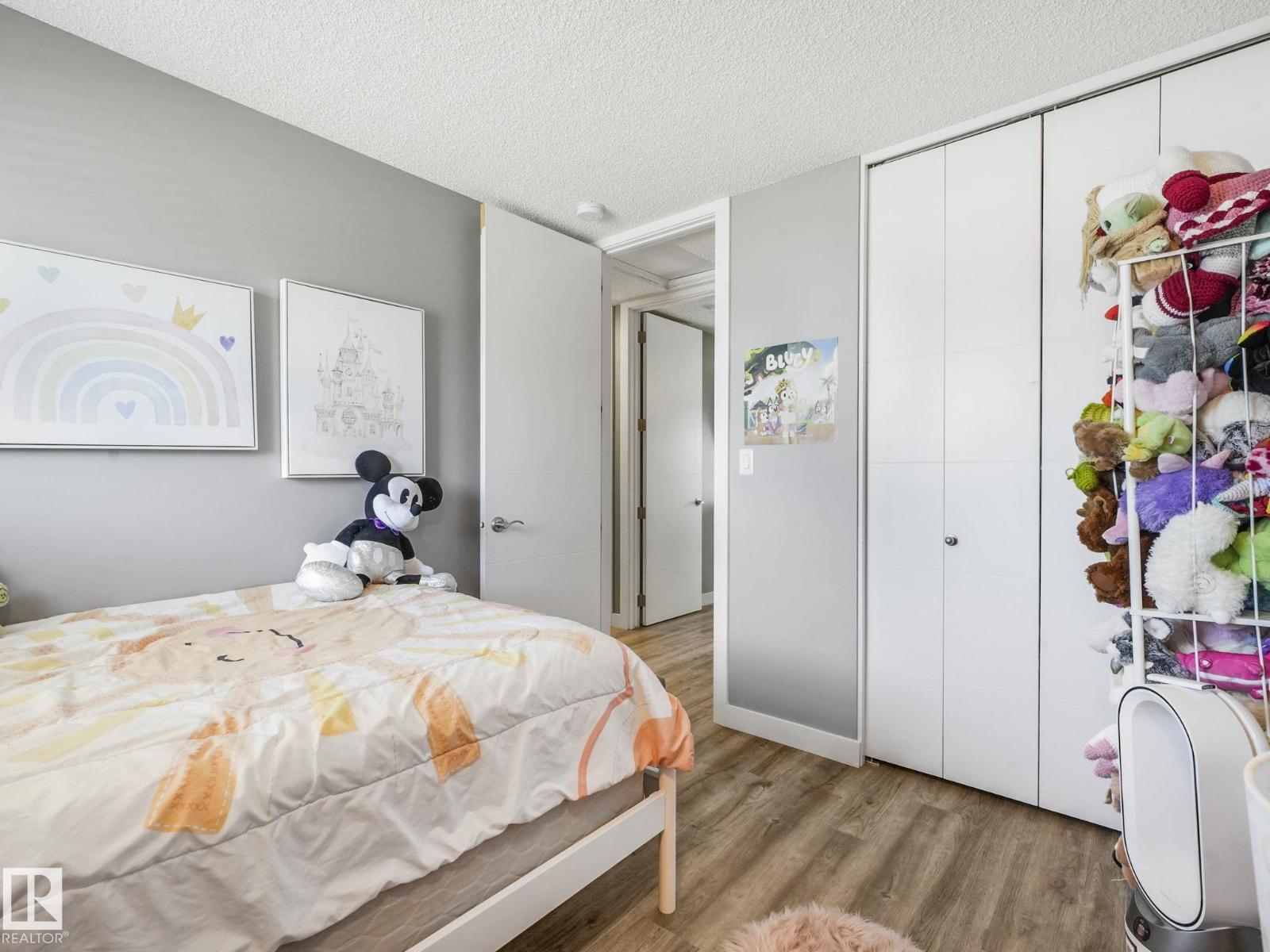 10629 167A AV NW, Edmonton