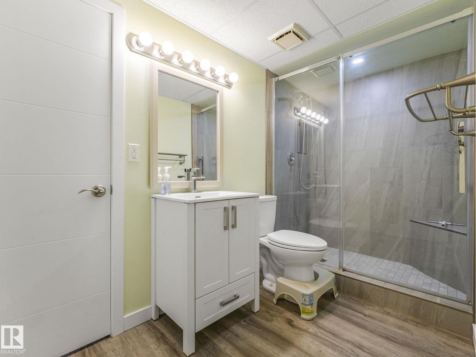 10629 167A AV NW, Edmonton
