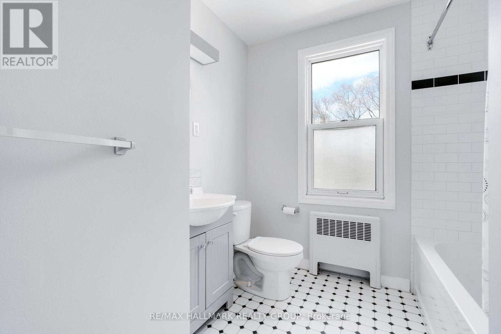 310 BYRON AVENUE - 17