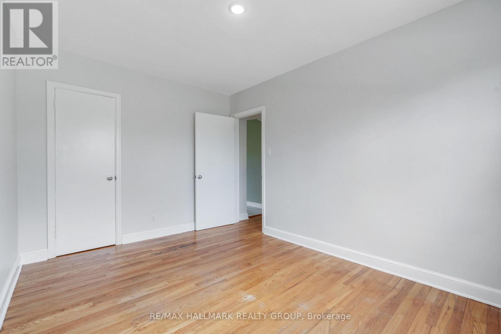 310 BYRON AVENUE - 27
