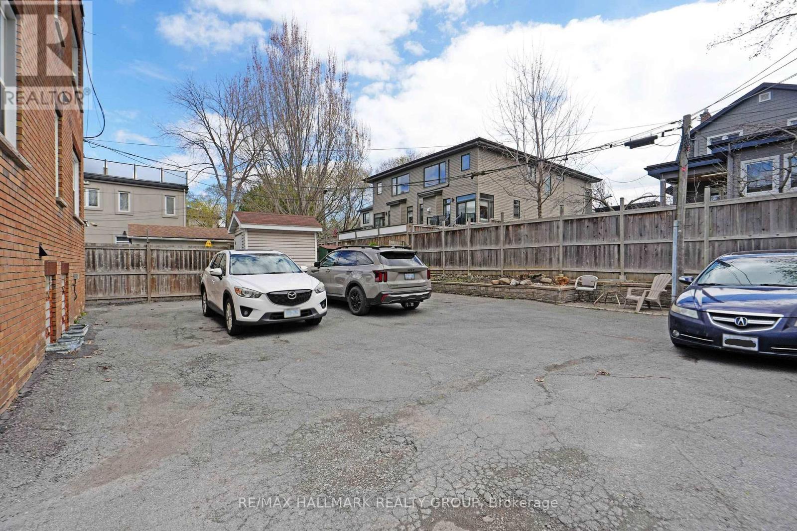 310 BYRON AVENUE - 32