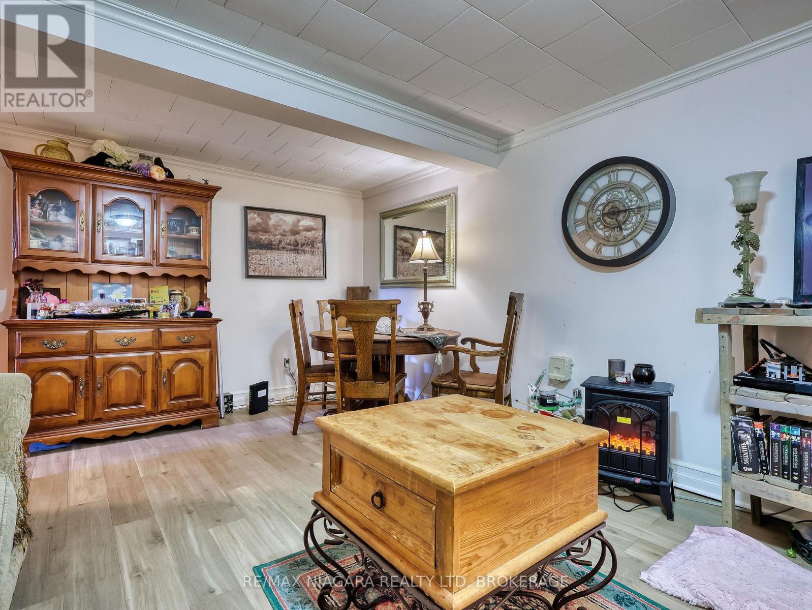 333 GRANTHAM AVENUE - 37