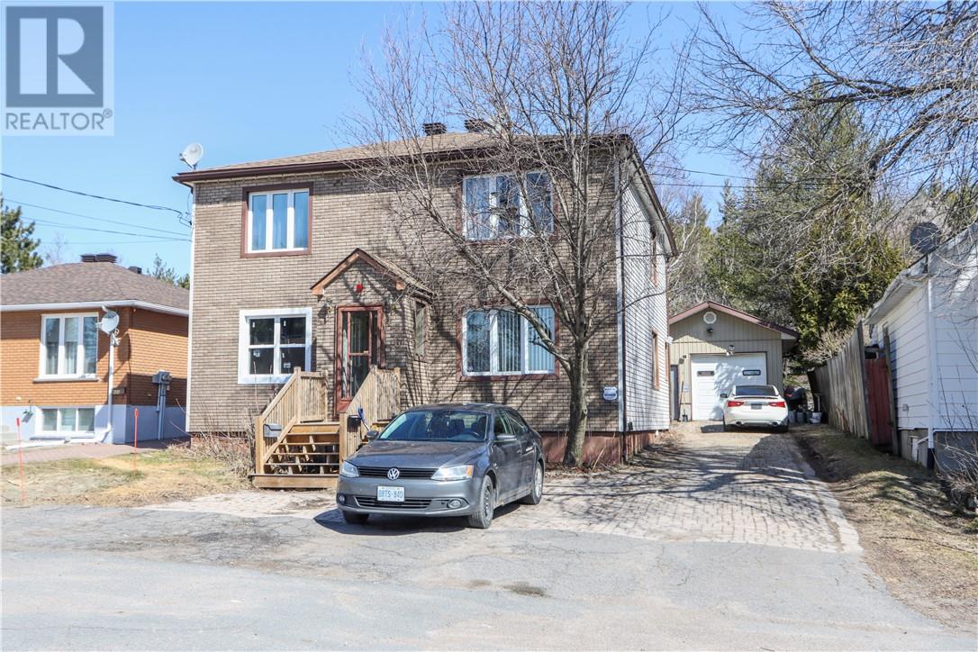476 Huron Street - 1