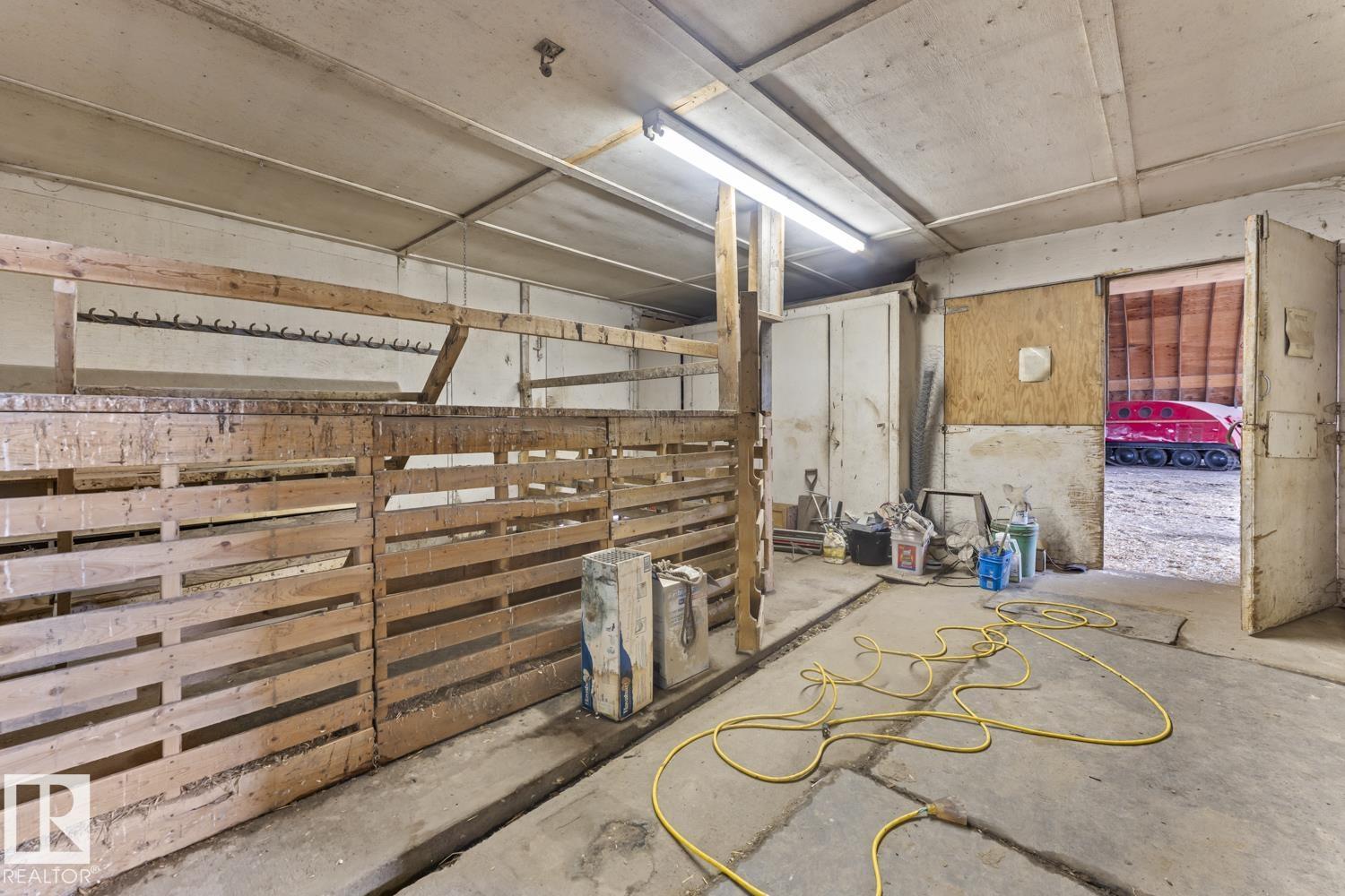 42119 TWP RD 612 - 30