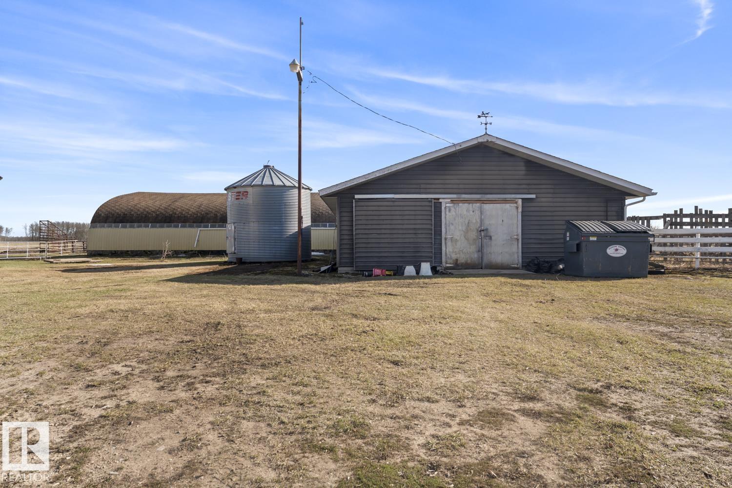 42119 TWP RD 612 - 27
