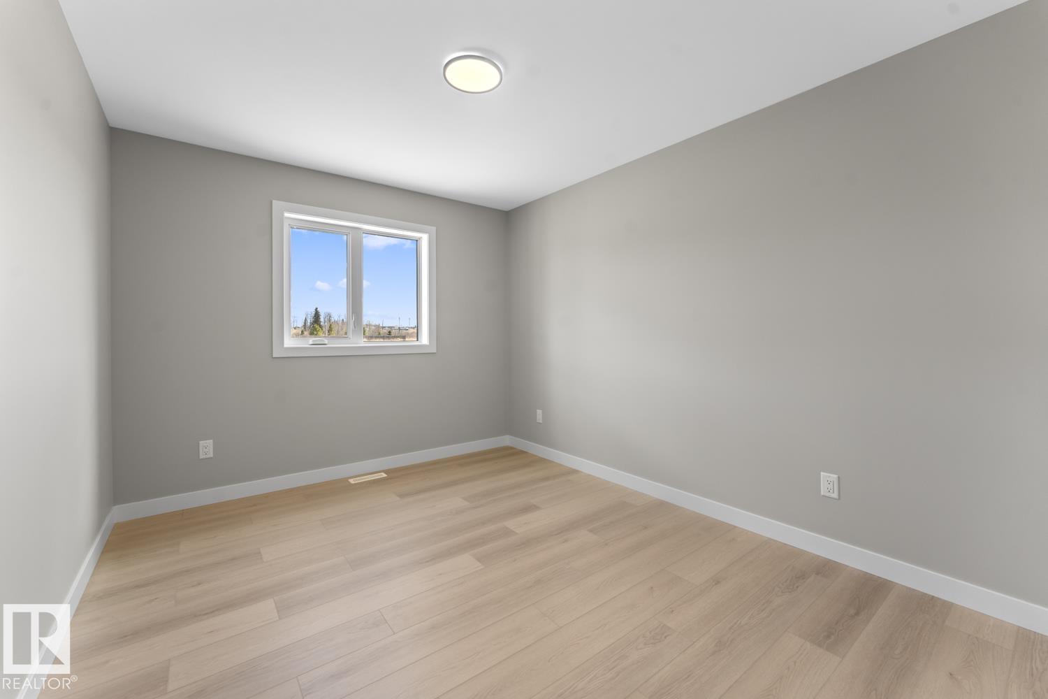 317 FUNDY WY - 22