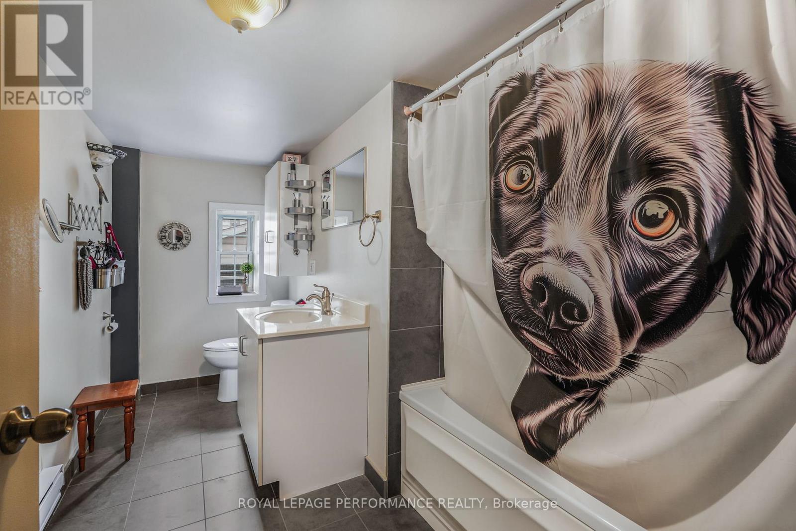 314 LAURIER STREET - 15