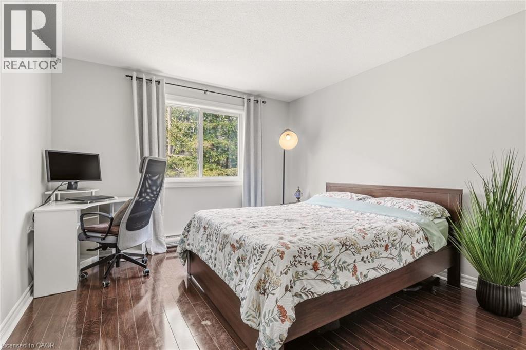 1066 FALGARWOOD Drive Unit# 154, Oakville, Ontario, L6H2P3 — Photo 6