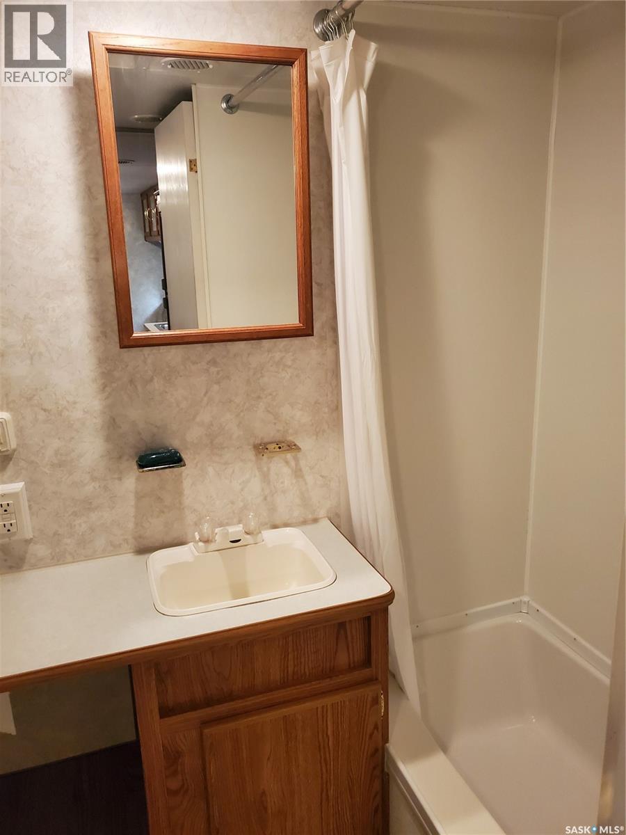 RV R # 18 Poplar Beach Resort — photo 15