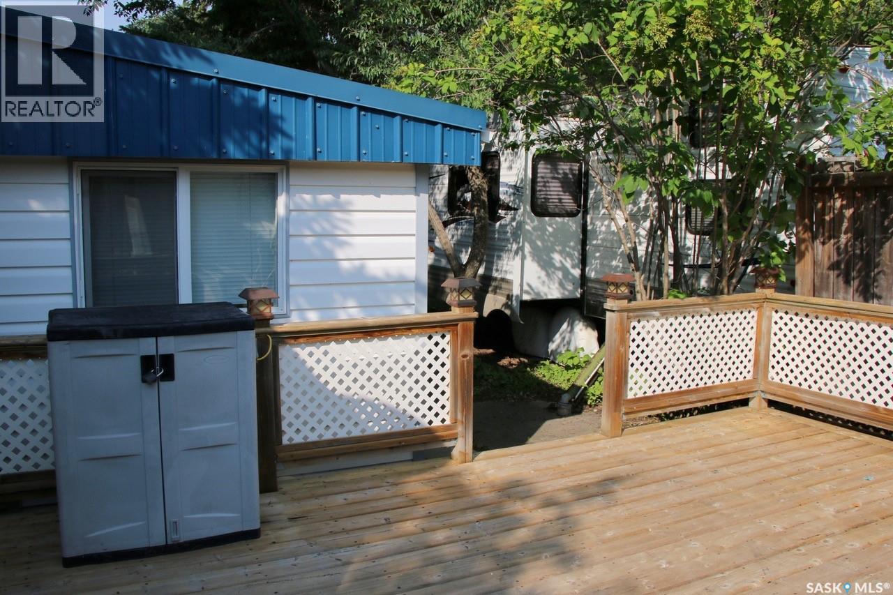 RV R # 18 Poplar Beach Resort — photo 32