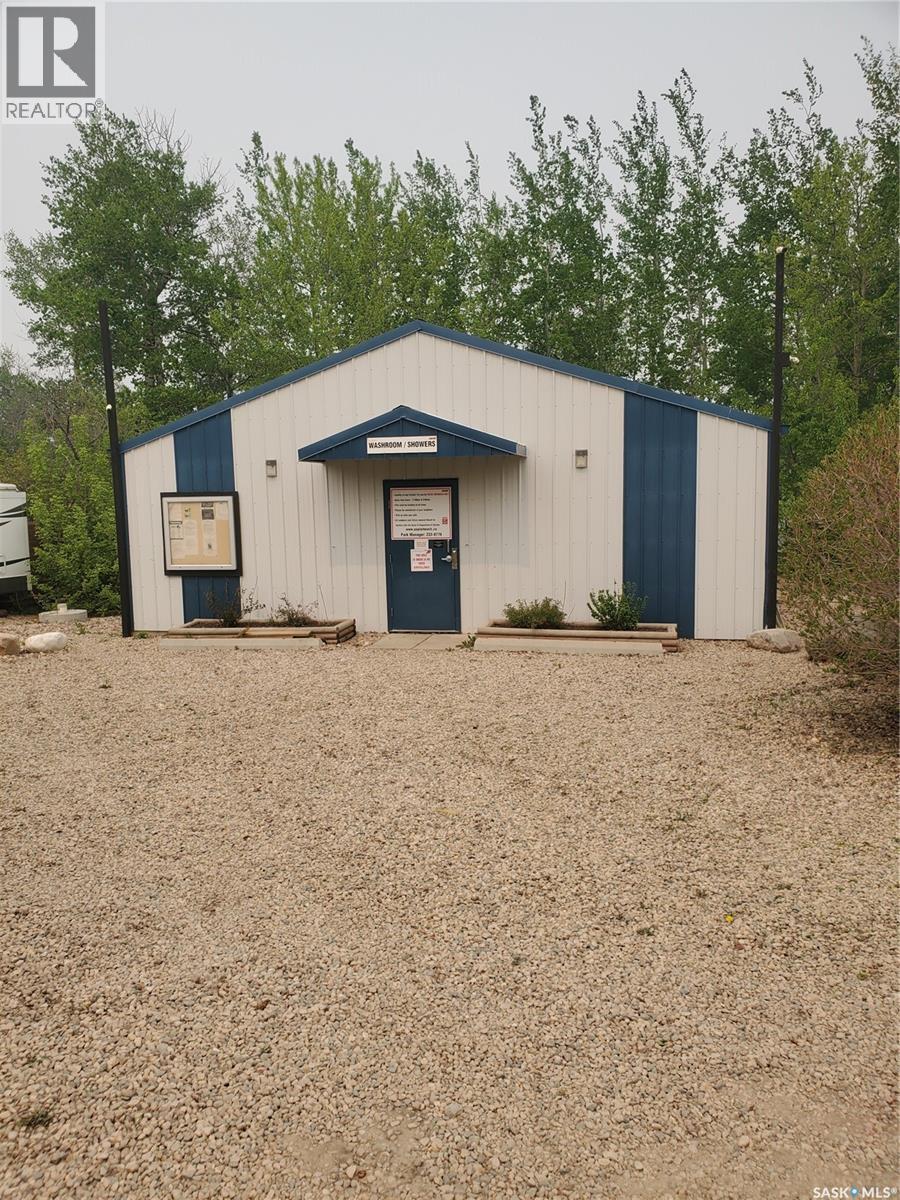 RV R # 18 Poplar Beach Resort — photo 43